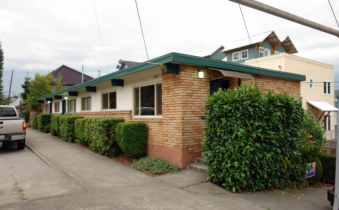 5417 3rd Ave NW in Seattle, WA - Building Photo