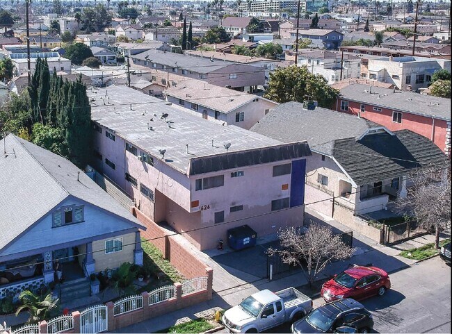 626 W 78th St in Los Angeles, CA - Building Photo - Building Photo