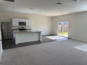 1609 Washington St in Princeton, TX - Building Photo - Building Photo