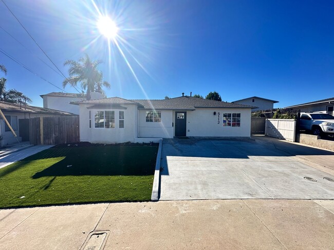 5112 Tipton St in San Diego, CA - Building Photo - Building Photo
