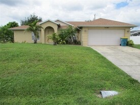 3187 Sulstone Dr in Punta Gorda, FL - Building Photo
