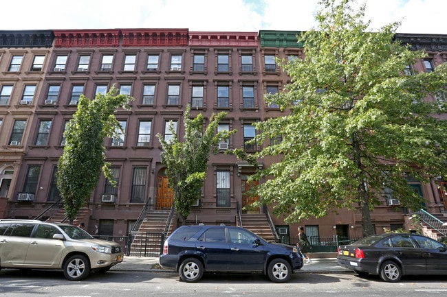 1984 Madison Ave in New York, NY - Building Photo - Building Photo