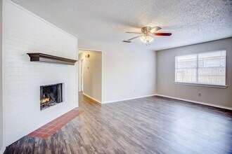 5703 Brownfield Dr in Lubbock, TX - Building Photo - Building Photo