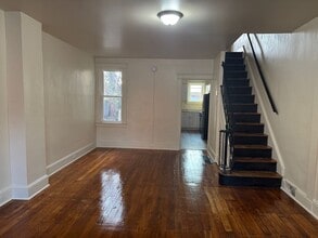 704 East End Ave in Lancaster, PA - Building Photo - Building Photo