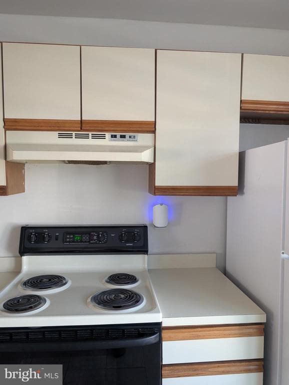 property at 312 Cold Spring Pl