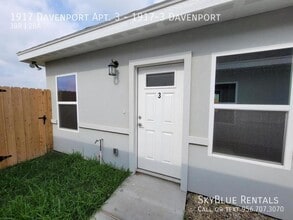 1917 Davenport St in Weslaco, TX - Building Photo - Building Photo