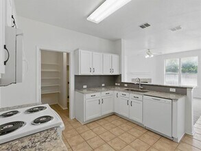 8532 Cactus Flower Dr in Fort Worth, TX - Building Photo - Building Photo