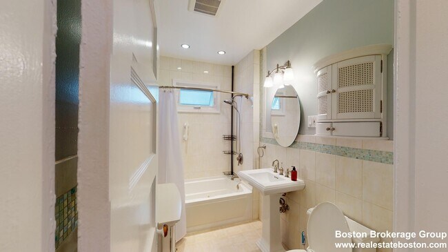 30 Roseclair St, Unit #1 in Boston, MA - Building Photo - Building Photo