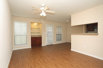 Forest Creek Apartments in Conroe, TX - Foto de edificio - Interior Photo