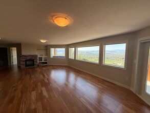 996 Galiano Rd in Vernon, BC - Building Photo - Building Photo