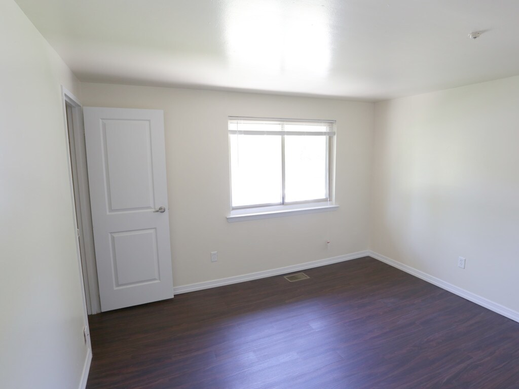 Oakview Apartments Coram, NY Apartments