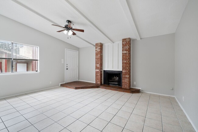 property at 1113 W Rundberg Ln