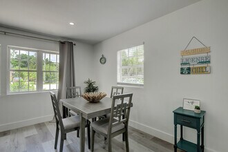 27250 Shriver Ave in Bonita Springs, FL - Building Photo - Building Photo