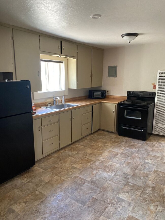 516-5165 W 4th St in Cortez, CO - Building Photo - Building Photo