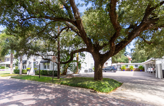 The Bonaventure in Tampa, FL - Foto de edificio - Building Photo