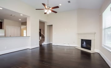2310-4thJamison Jamison Pine Dr in Pearland, TX - Building Photo - Building Photo