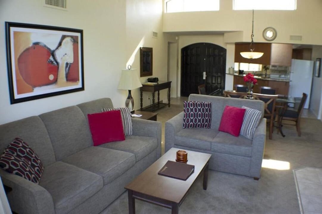 6302 E Camelback Rd in Scottsdale, AZ - Building Photo