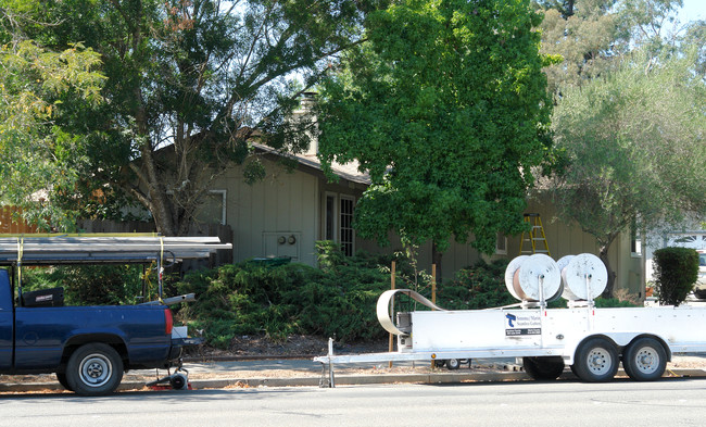 1805 Mission Blvd in Santa Rosa, CA - Building Photo - Building Photo