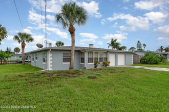 1655 Wavecrest St in Merritt Island, FL - Building Photo - Building Photo