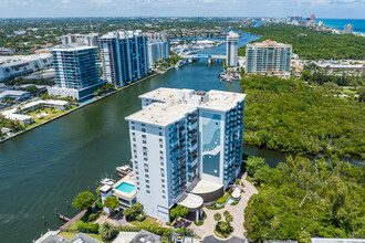 Americas on the Park in Fort Lauderdale, FL - Building Photo - Building Photo