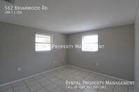 562 Briarwood Rd in Venice, FL - Building Photo - Building Photo