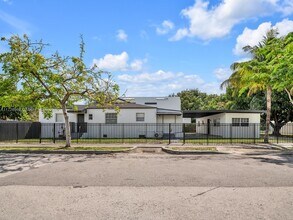 92 NW 45th St in Miami, FL - Building Photo - Building Photo
