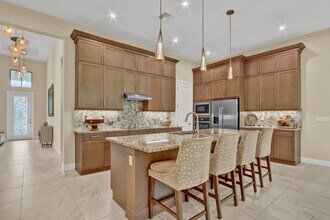 9204 SW Arco Wy in Port St. Lucie, FL - Building Photo - Building Photo