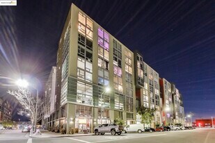 311 Oak St in Oakland, CA - Building Photo