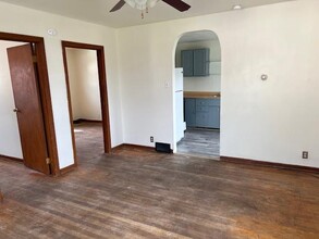 316 Ferndale St in Ford City, PA - Building Photo - Building Photo