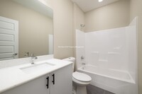 11006 N 33rd Ln, Unit 2B photo'