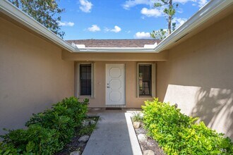 13511 Jonquil Pl in Wellington, FL - Building Photo - Building Photo