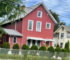 34 Franklin St in Port Jervis, NY - Building Photo