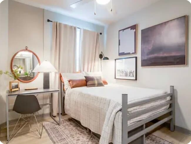 565 Hank Aaron Dr SW, Unit 523 A