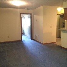 1650 N Sang Ave-Unit -#203 in Fayetteville, AR - Building Photo - Building Photo