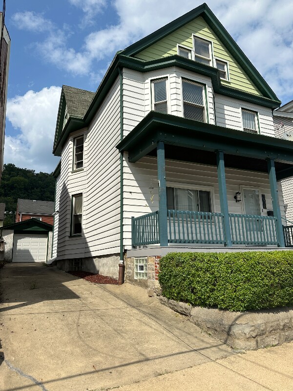 property at 1920 Middle St