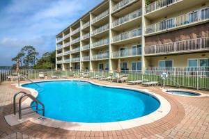 1367 W Highway 98 in Mary Esther, FL - Building Photo - Building Photo
