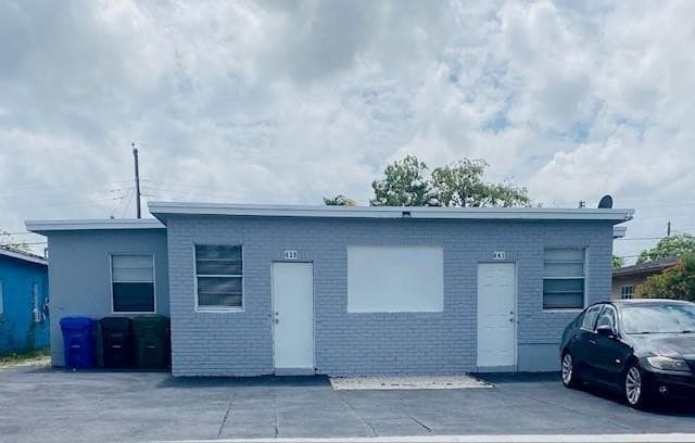 property at 441 NW 18th Ave