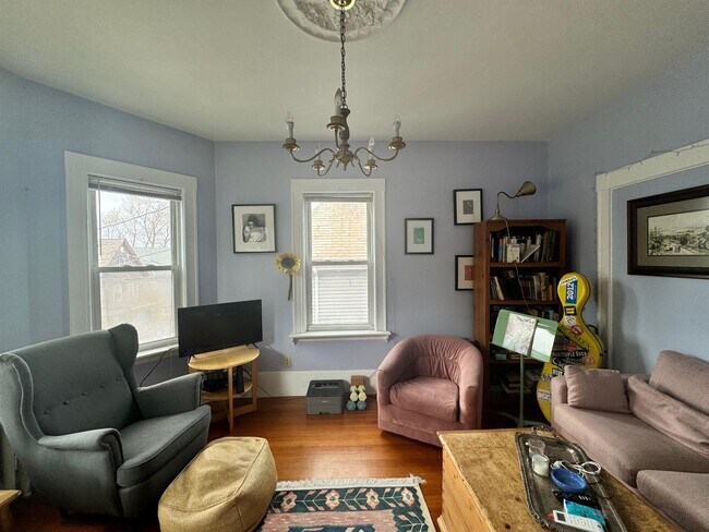 95 Belmont St, Unit 2