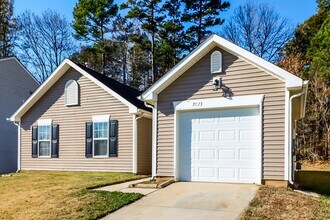 7013 Sunman Rd in Charlotte, NC - Building Photo - Building Photo