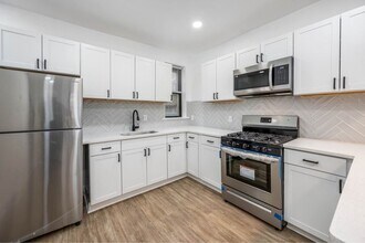 2629 W Oakdale St in Philadelphia, PA - Building Photo - Building Photo