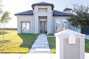 15 South St in Mission, TX - Building Photo