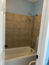 8405 Wilcrest Dr in Houston, TX - Building Photo - Building Photo