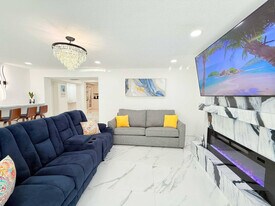 2013 NW 12th Ave in Fort Lauderdale, FL - Building Photo