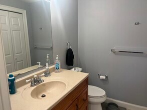 810 Washington St in Dedham, MA - Building Photo - Building Photo