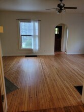 1101 W Church St in Champaign, IL - Building Photo - Building Photo