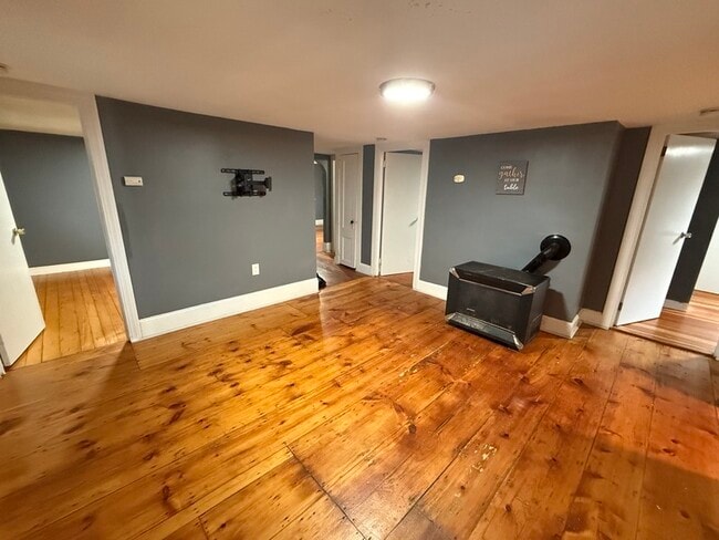 property at 949 Locust St