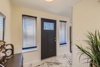 16922 109th Pl SE in Renton, WA - Building Photo - Building Photo