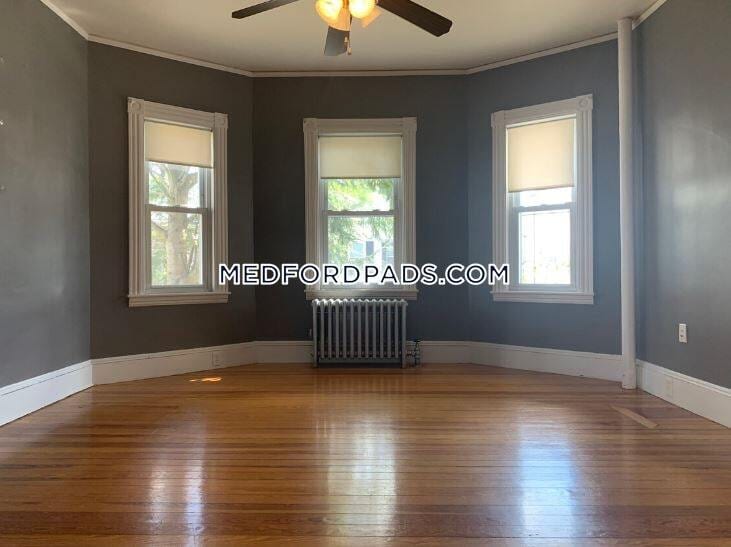 184 Grant Ave in Medford, MA - Building Photo