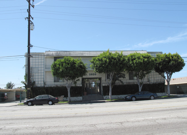 Palomar Apartments in Hawthorne, CA - Building Photo - Building Photo