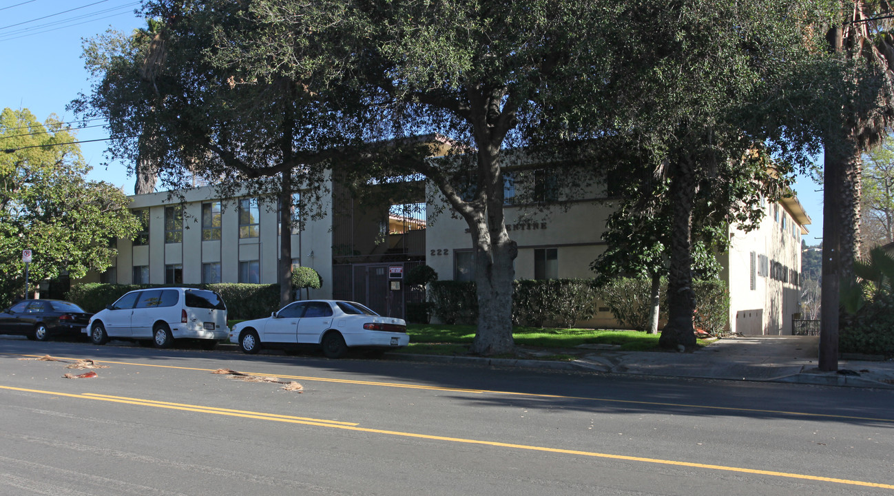 The Florentine Apartments in Los Angeles, CA - Building Photo